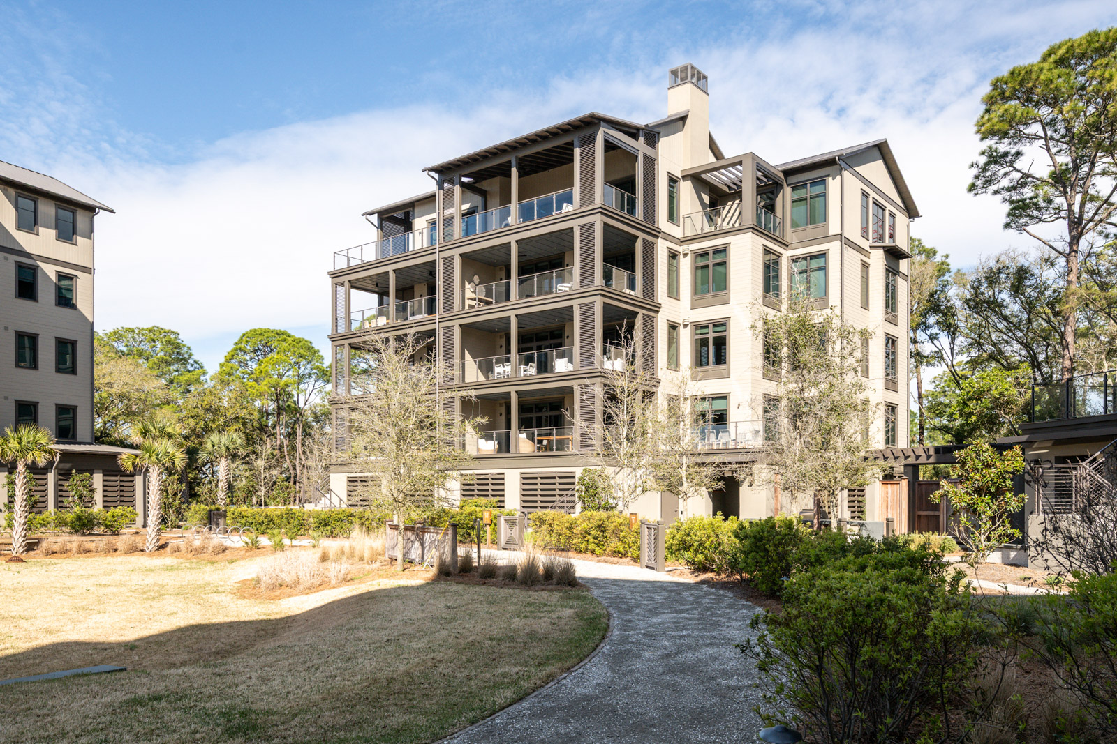 5320 Southern Pines Ln